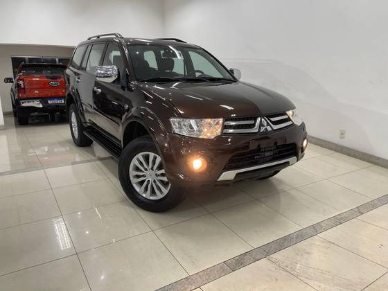MITSUBISHI PAJERO DAKAR 3.5 HPE 7 LUGARES 4X4 V6 24V FLEX 4P AUTOMÁTICO